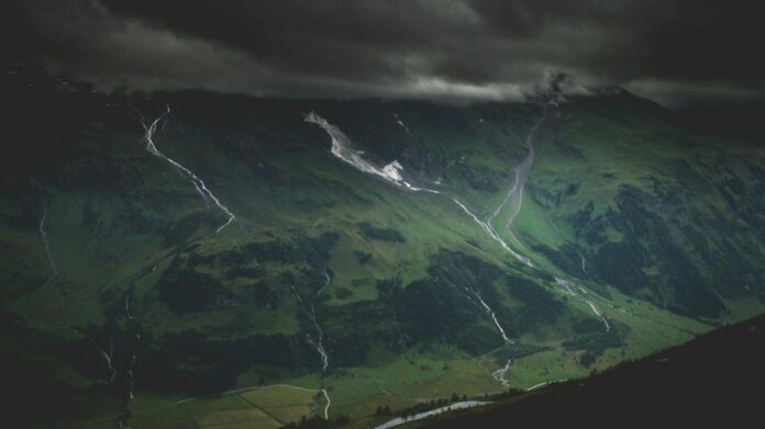 Discover the Power of Short Good Quotes!